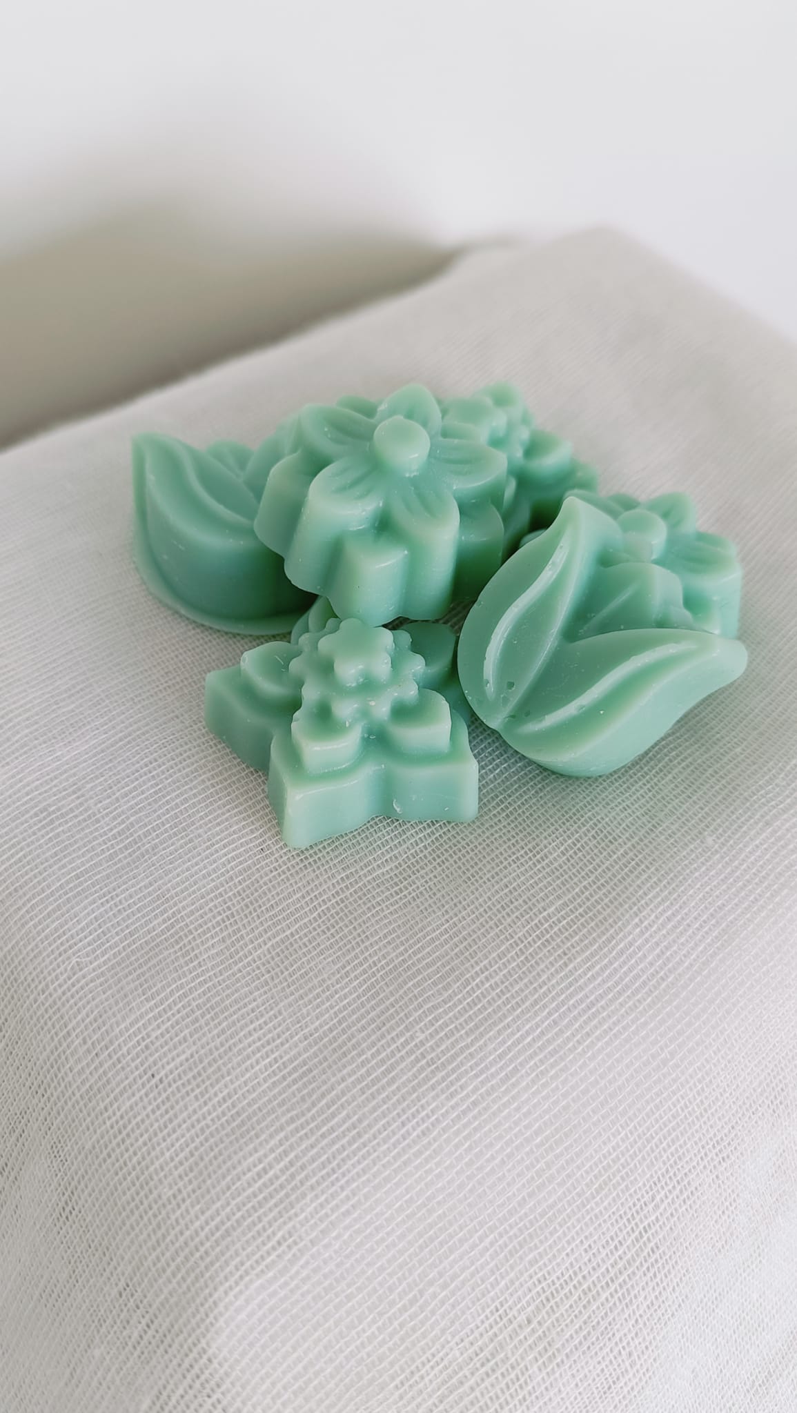 English Pear & Freesia Soy Wax Melts - Highly Scented, Pack of 6